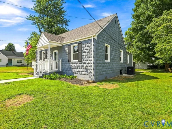 402 Stuart Ave, Colonial Heights, VA 23834