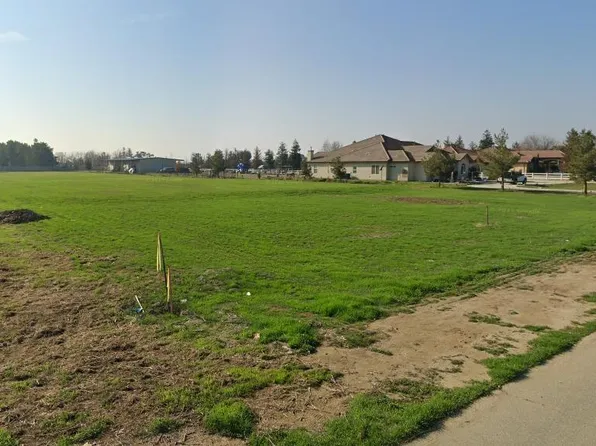 6621 Ryan Park Ct, Bakersfield, CA 93313