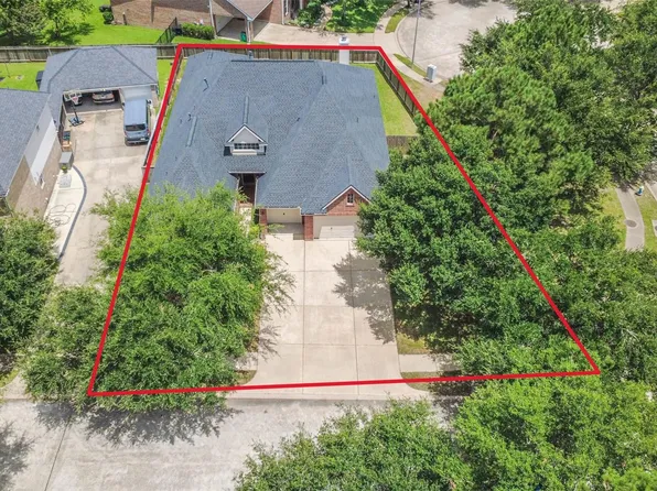 9906 Palisade Lakes Dr, Houston, TX 77095