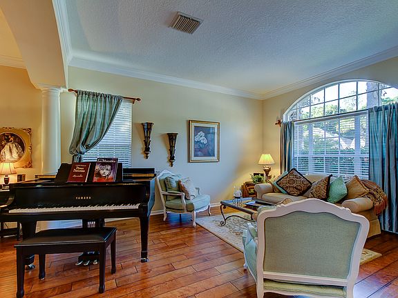 2nd image of 9813 Gretna Green Dr