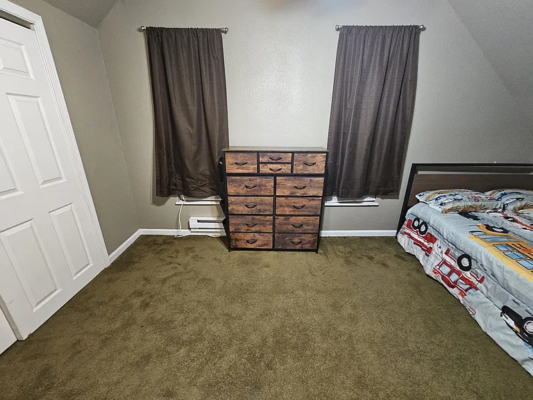 730 Maple St — Photo 29