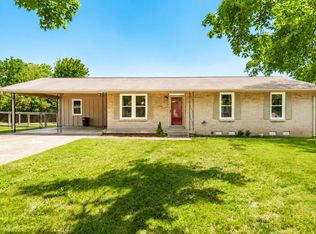100 Hull Ln, Hendersonville, TN 37075