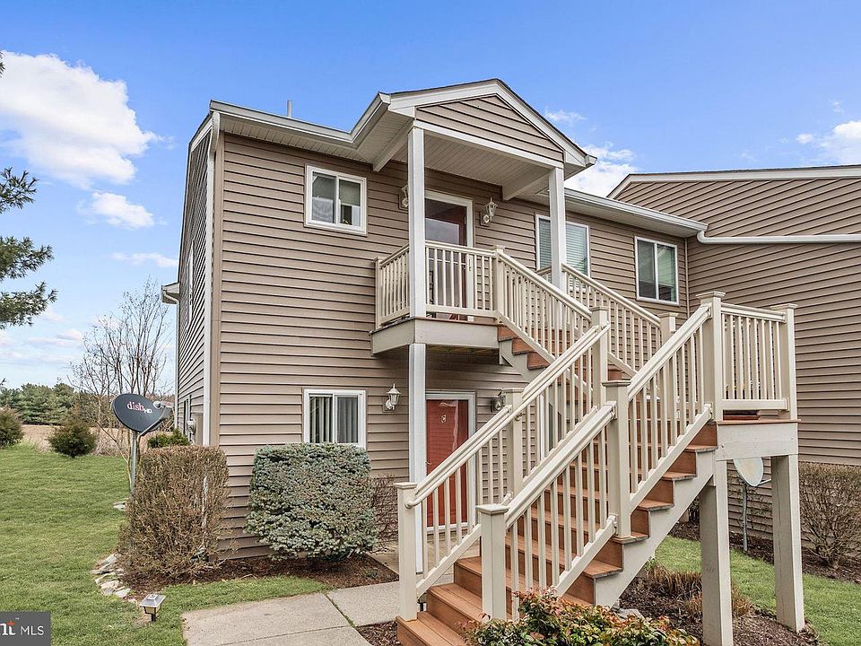 1st image of 10283 White Pelican Way #101-C