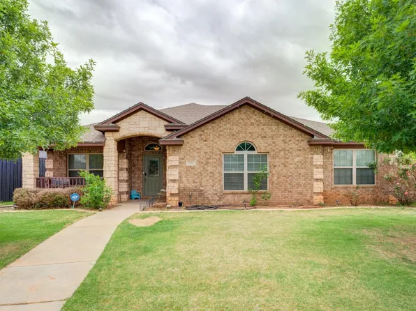 501 N 5th St, Wolfforth, TX 79382