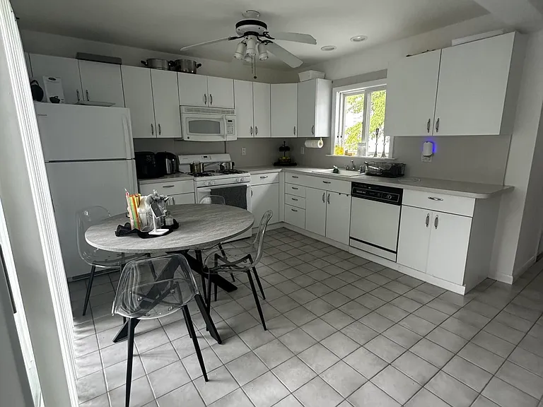 36 Whalepond Rd #REAR — Photo 5
