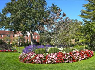 15 Bryant Cres APT 2G, White Plains, NY