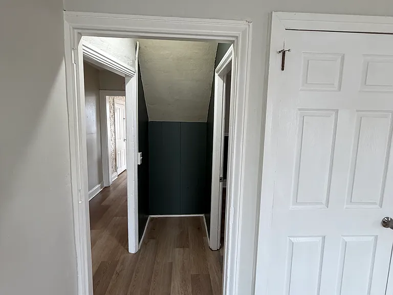 105 E Main St #2 — Photo 23