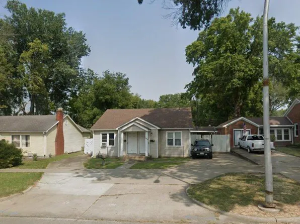 1618 W Broadway Blvd #A, Sedalia, MO 65301