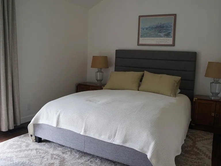 7020 Valley Greens Dr — Photo 12