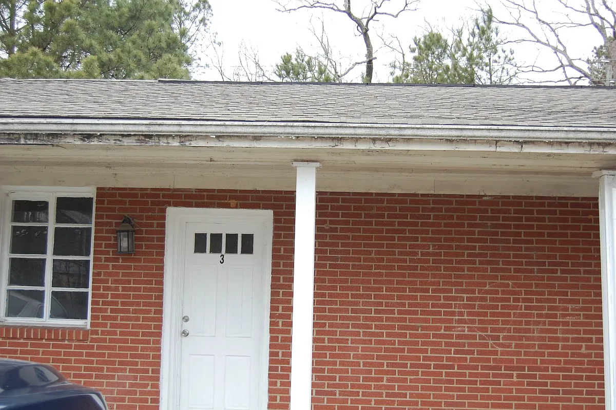 Building Photo - 97 Deep River Rd