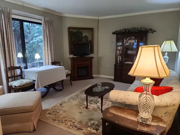 1881 Cliff Rd, Point Roberts, WA 98281
