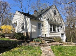 15 Long Lots Rd, Westport, CT 06880