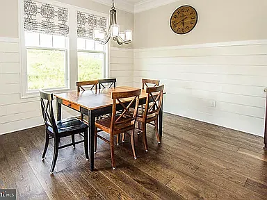 71 Coachman Cir — Photo 9