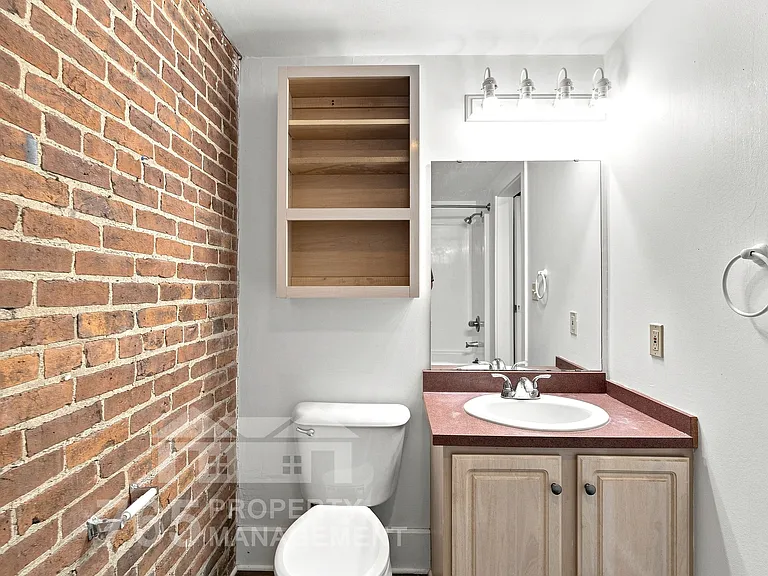 14 N 3rd St #406 — Photo 9