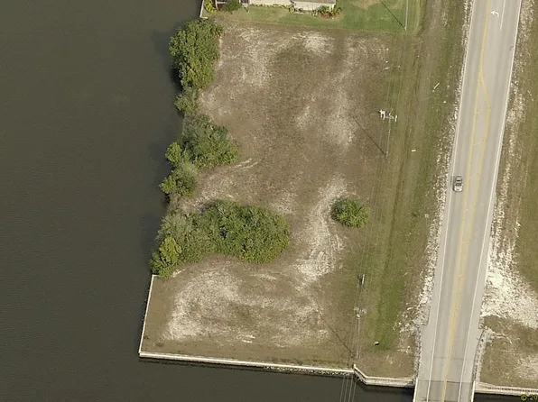 112 Burnt Store Rd S, Cape Coral, FL 33991