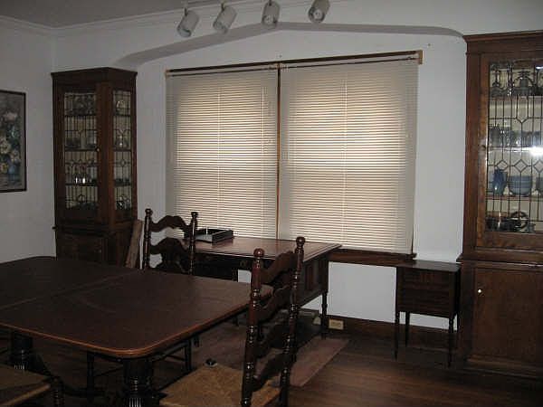 Dining Rm