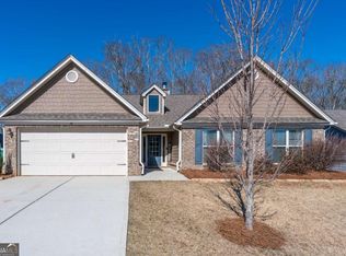 38 Goldshore Way, Statham, GA 30666