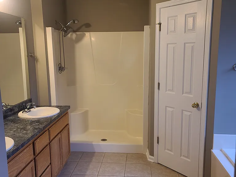 103 Foxwood Dr — Photo 16
