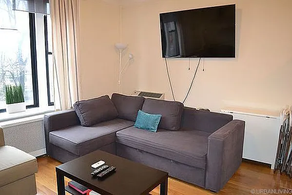 Rented by Urban Living | media 23