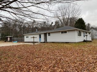 8615 Indian Bay Rd, Montague, MI 49437