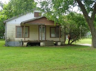 608 Strawberry St, Winnsboro, TX 75494