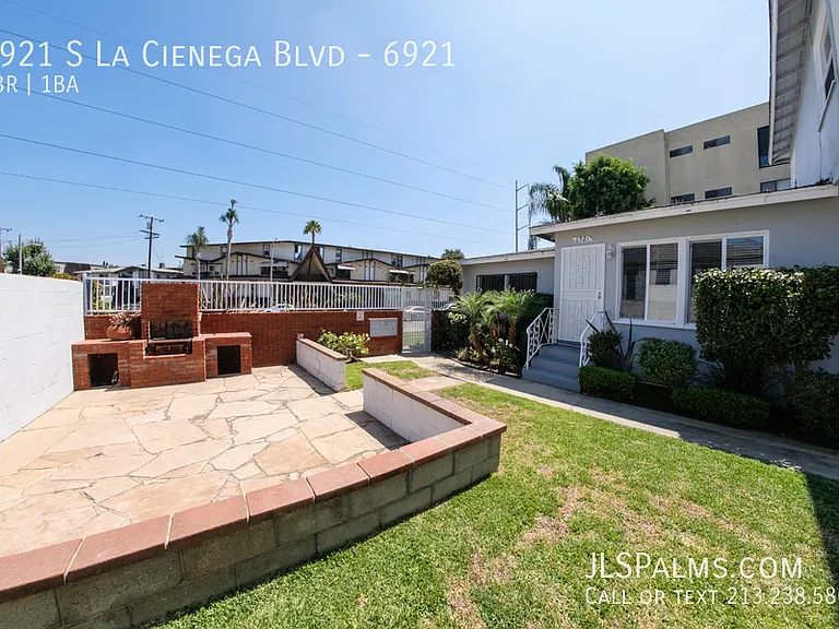 6921 S La Cienega Blvd #6921 — Photo 13