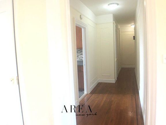 4th image of 12 Seaman Ave APT 5D