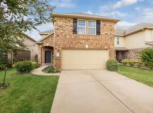 11718 Red Hummingbird Dr, Houston, TX 77047