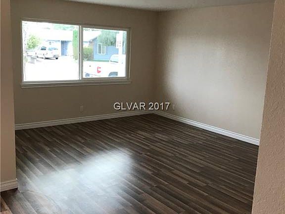 4th image of 512 Anatolia Ln