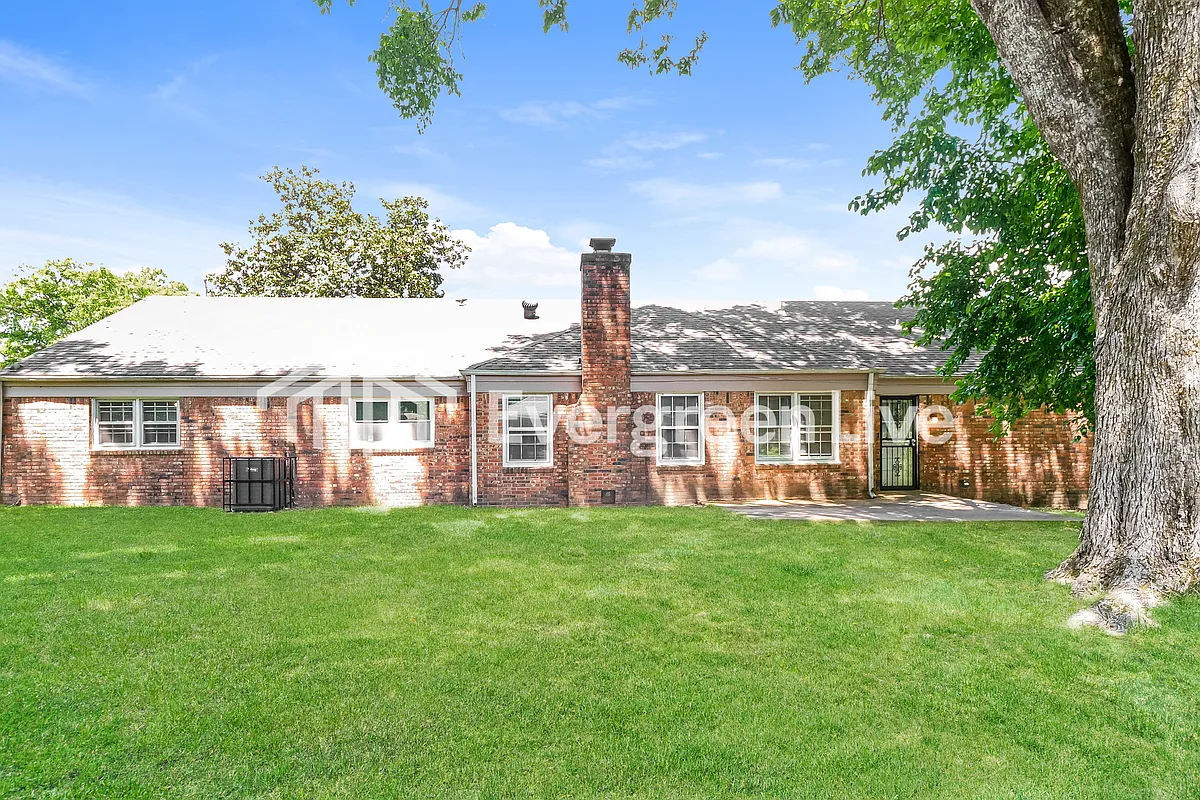 Building Photo - 2886 Stage Park Dr