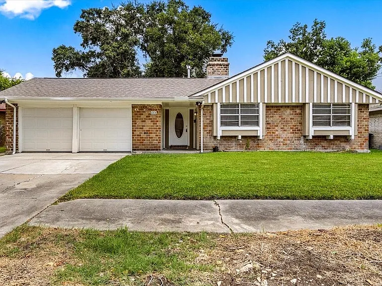 6414 Heatherbloom Dr — Photo 1