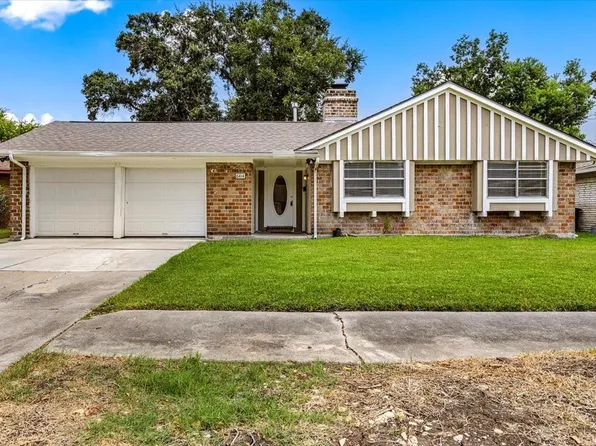 6414 Heatherbloom Dr, Houston, TX 77085