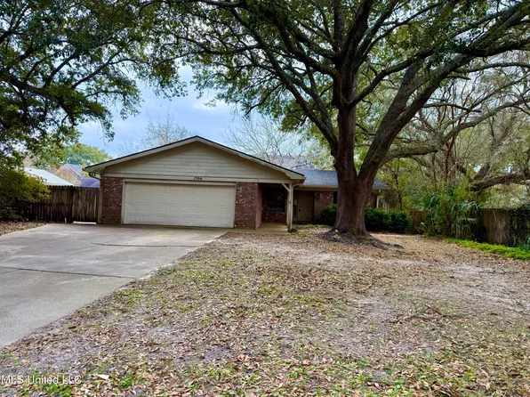 1306 Short Ave, Pascagoula, MS 39567