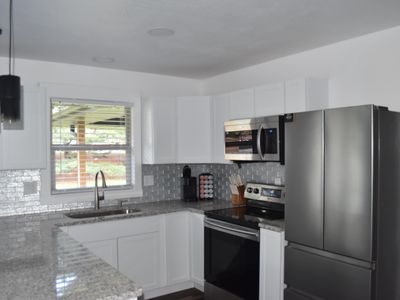 3530 S Kings Avenue, Springfield, MO, 65807