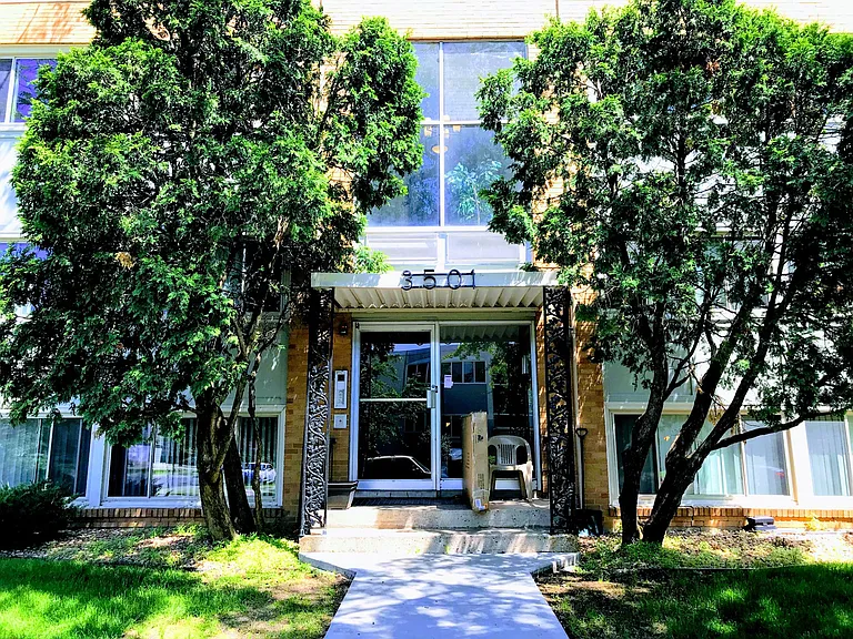 3509 Emerson Ave S — Photo 1