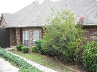 3215 Cape Cod Ct, Arlington, TX 76017