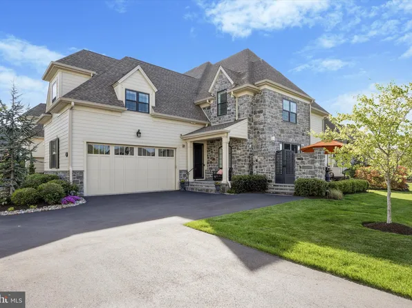 514 Valley Green Ct, Flourtown, PA 19031
