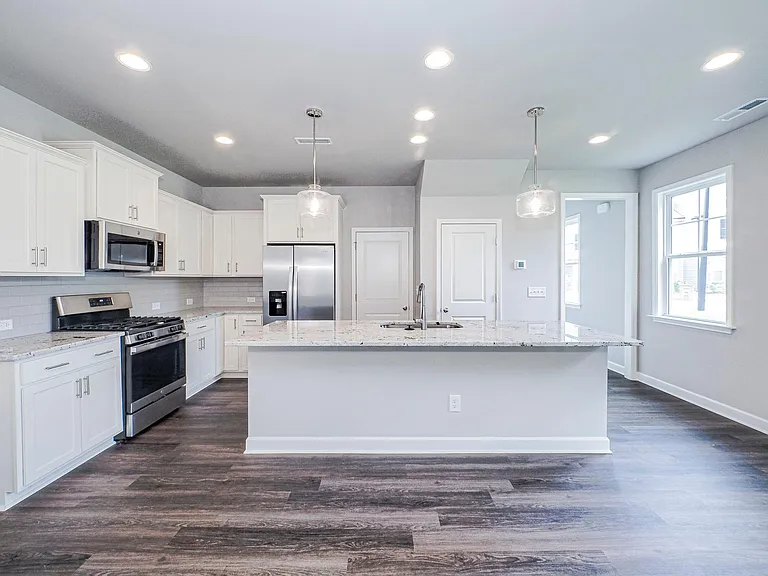 312 Conrad Ln — Photo 8