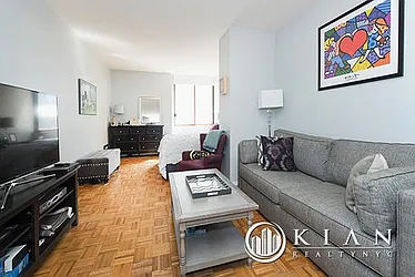 Rented by Kian Realty