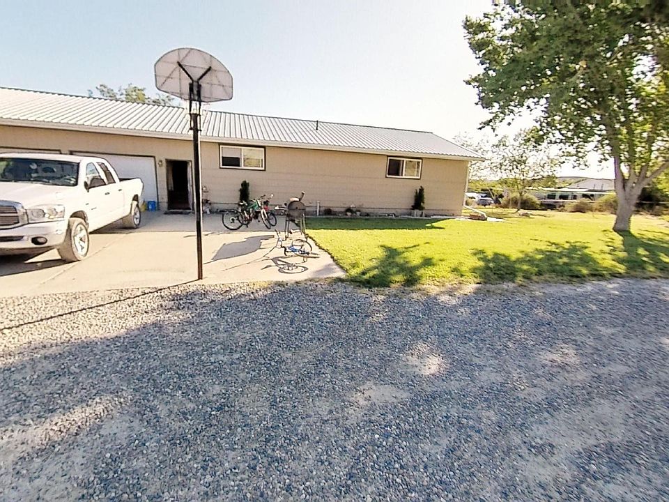 1st image of 89 Cliff Dr