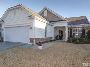 910 Footbridge Pl, Cary, NC 27519