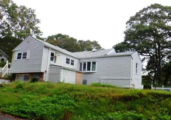 2nd image of 33 Glenwood Pl