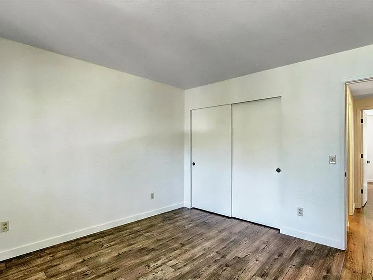 14319 Knobcone Dr — Photo 27