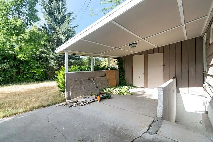 505 E 1864 South St — Photo 13