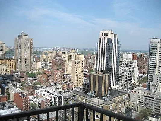 Rented by Stribling | media 37