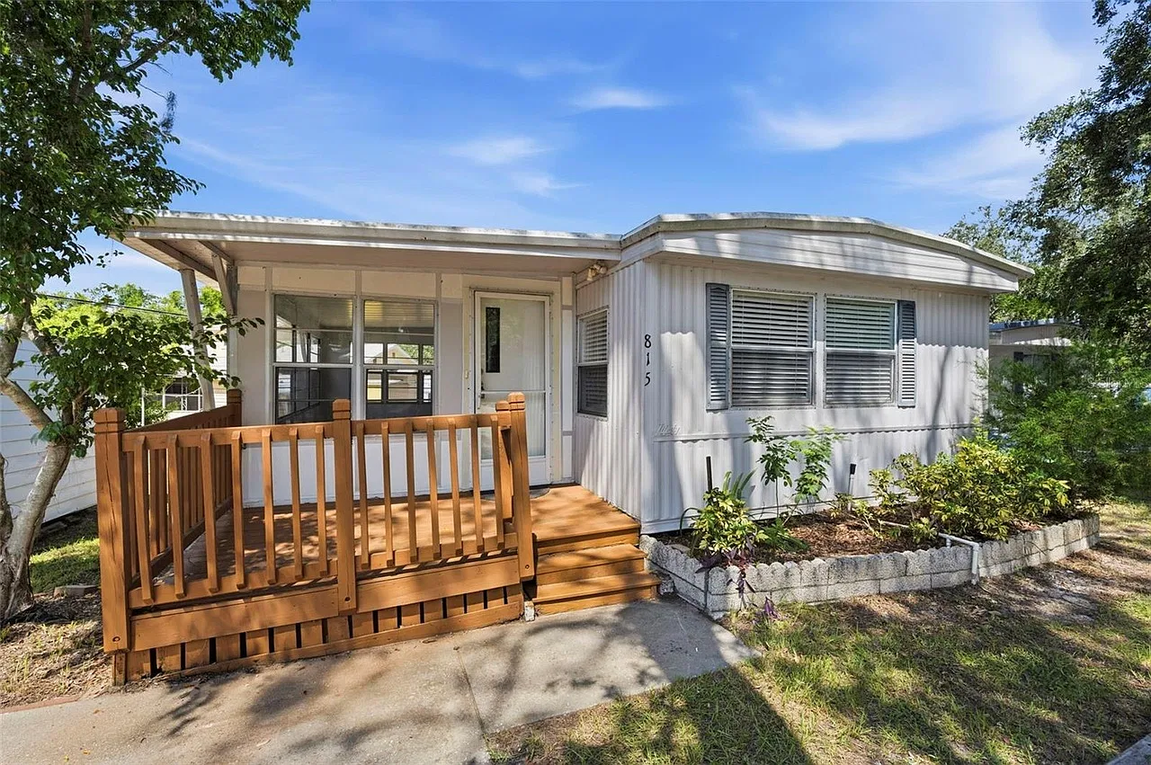 1 bed, 844 sqft, $1,195 — Photo 3