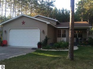 19980 W Pine Woods Dr, Lake Ann, MI 49650