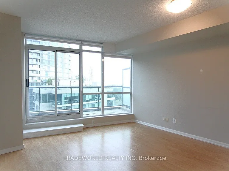 219 Fort York Blvd #807 — Photo 5