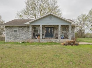 216 W County Rd, Washburn, MO 65772