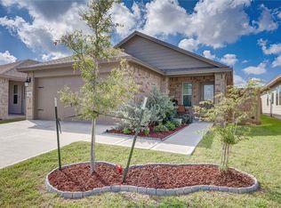 7621 Bullrider Dr, Corpus Christi, TX 78414